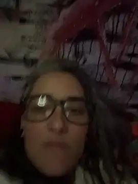 Snapshot of inkdmagz chatting on April 2026 01:09:02 PM inkdmagz online show from April 2026 01:09:02 PM