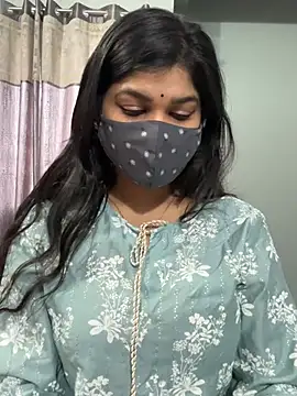 Snapshot of Lisa_afreen chatting on April 2026 07:06:01 AM Lisa afreen online show from April 2026 07:06:01 AM