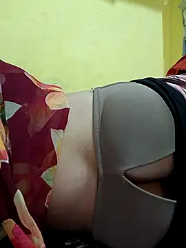 misskomal97 online show from September 2025 08:51:02 AM