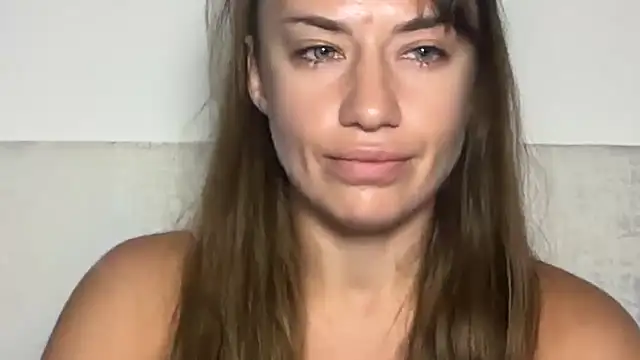 Snapshot of Roriann chatting on March 2026 03:40:02 PM Roriann online show from March 2026 03:40:02 PM