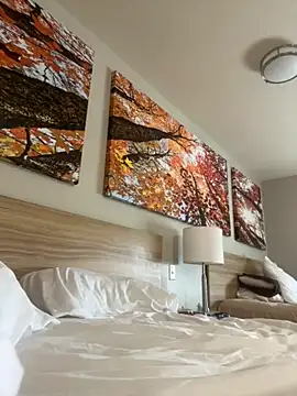 Derrickandash online show from April 2026 05:28:01 PM