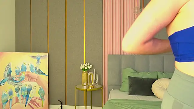 Snapshot of GabiBatista chatting on April 2026 05:08:02 AM GabiBatista online show from April 2026 05:08:02 AM