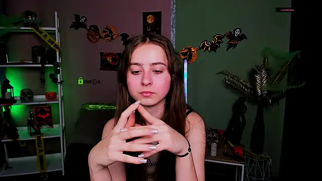 Snapshot of rebecca_smile chatting on November 2025 06:45:01 AM rebecca smile online show from November 2025 06:45:01 AM