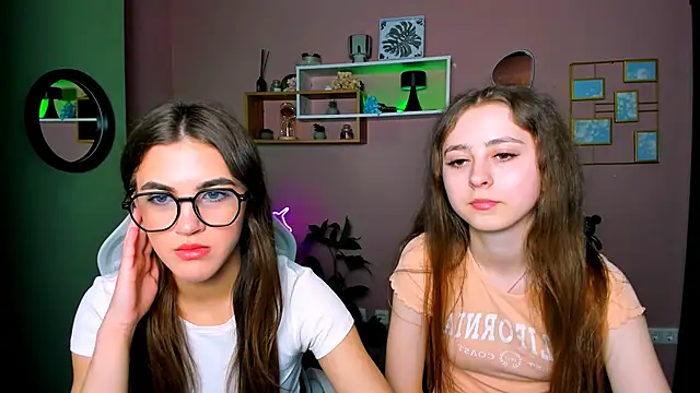 rebecca smile online show from March 2026 01:17:01 PM