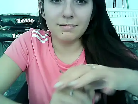 Snapshot of larj021bb chatting on October 2025 04:20:02 PM larj021bb online show from October 2025 04:20:02 PM