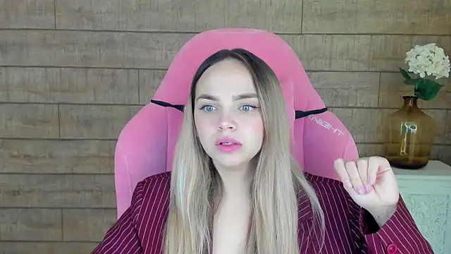 AnitaVenture online show from September 2025 04:06:02 AM