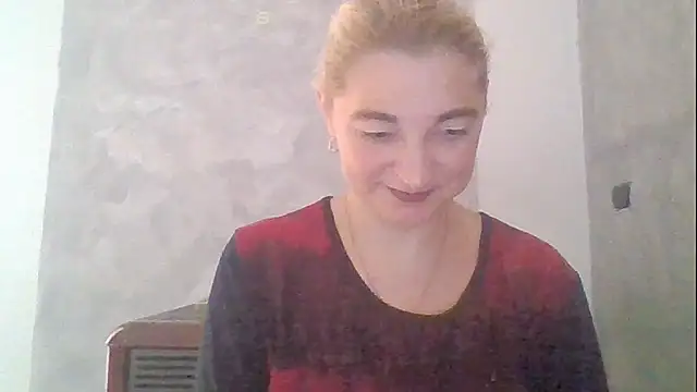 Snapshot of GoldenAngelMilf chatting on October 2025 08:45:02 AM GoldenAngelMilf online show from October 2025 08:45:02 AM