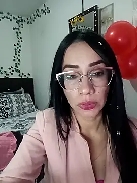 YaraDuartee online show from February 2026 02:51:02 AM