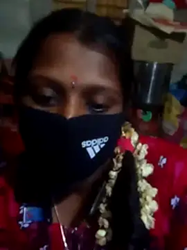 Snapshot of Tamil_Hot_Sandy chatting on October 2025 12:28:01 PM Tamil Hot Sandy online show from October 2025 12:28:01 PM