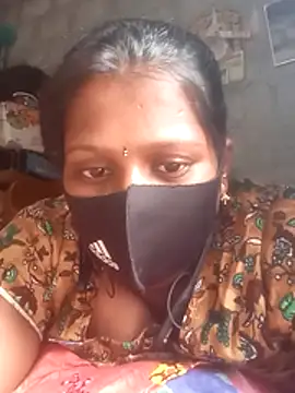 Snapshot of Tamil_Hot_Sandy chatting on October 2025 04:24:01 AM Tamil Hot Sandy online show from October 2025 04:24:01 AM