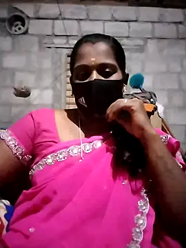 Snapshot of Tamil_Hot_Sandy chatting on November 2025 03:56:02 PM Tamil Hot Sandy online show from November 2025 03:56:02 PM
