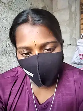 Snapshot of Tamil_Hot_Sandy chatting on December 2025 05:59:02 AM Tamil Hot Sandy online show from December 2025 05:59:02 AM