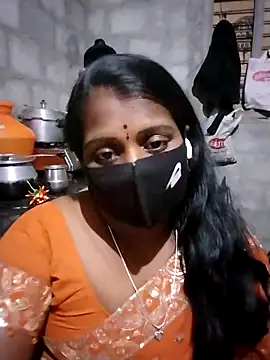 Snapshot of Tamil_Hot_Sandy chatting on February 2026 05:50:01 PM Tamil Hot Sandy online show from February 2026 05:50:01 PM
