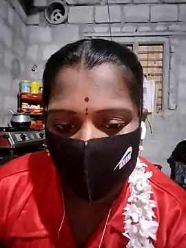 Snapshot of Tamil_Hot_Sandy chatting on February 2026 04:55:02 PM Tamil Hot Sandy online show from February 2026 04:55:02 PM