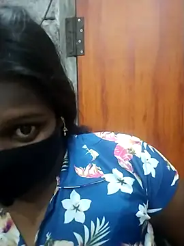 Snapshot of Tamil_Hot_Sandy chatting on February 2026 05:58:02 AM Tamil Hot Sandy online show from February 2026 05:58:02 AM