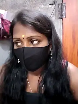 Snapshot of Tamil_Hot_Sandy chatting on February 2026 06:18:01 PM Tamil Hot Sandy online show from February 2026 06:18:01 PM