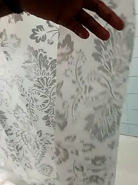 Snapshot of LaNastyy chatting on April 2026 01:10:01 AM LaNastyy online show from April 2026 01:10:01 AM