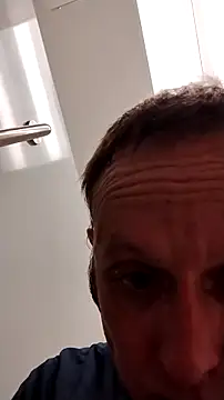 Snapshot of Hunglongny chatting on March 2026 05:01:02 AM Hunglongny online show from March 2026 05:01:02 AM