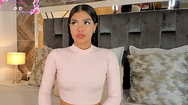 NaylaGrey online show from November 2025 11:55:02 AM