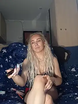 Conny Shellie online show from November 2025 04:06:01 PM