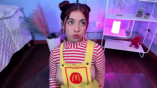 KathiaSaenz  online show from October 2025 03:57:01 AM