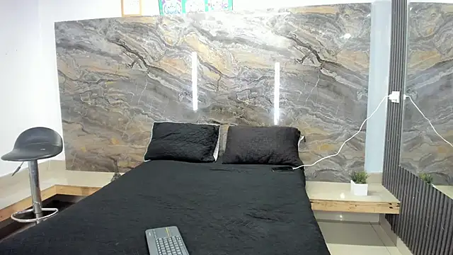 Chanel-munoz online show from November 2025 02:56:02 AM