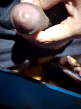 Snapshot of Sir_clouden chatting on November 2025 02:35:02 AM Sir clouden online show from November 2025 02:35:02 AM