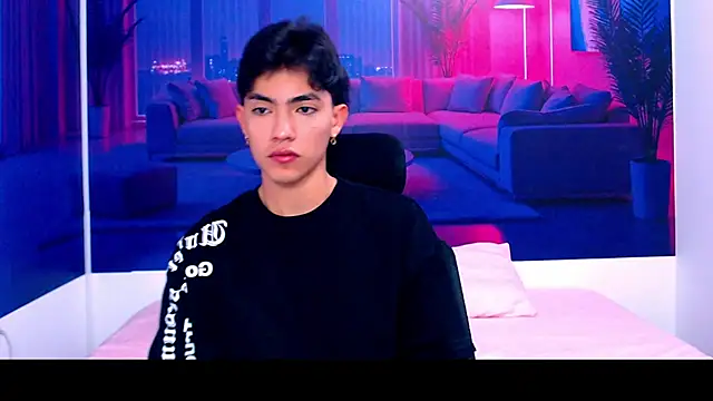 RomeoMillerr online show from October 2025 07:25:02 PM