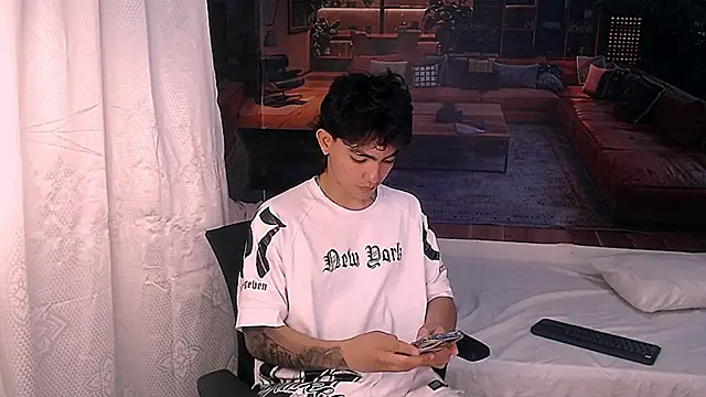 RomeoMillerr online show from December 2025 07:21:01 PM