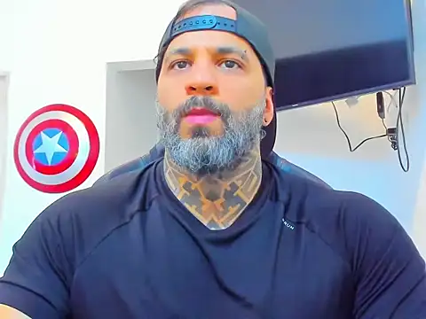 JoshRigby online show from December 2025 08:06:02 PM