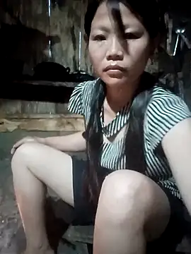 bree-zz online show from April 2026 11:02:01 PM