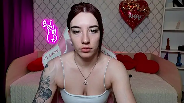 Snapshot of Curious_Lily chatting on March 2026 12:49:01 AM Curious Lily online show from March 2026 12:49:01 AM