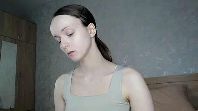 Yourplayfulspark online show from November 2025 12:55:01 AM