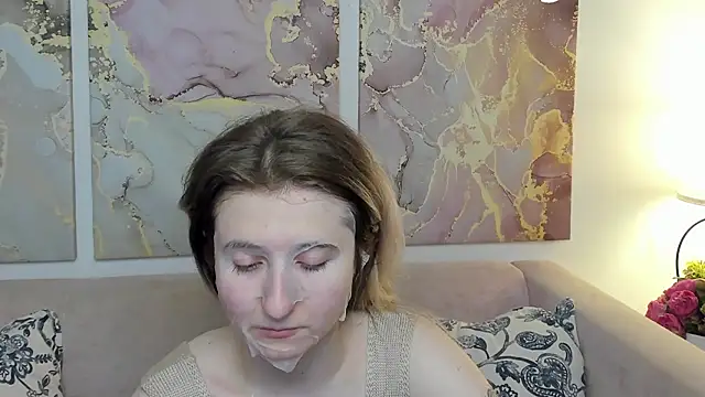 Snapshot of CamillaDreamer chatting on May 2026 11:39:02 AM CamillaDreamer online show from May 2026 11:39:02 AM