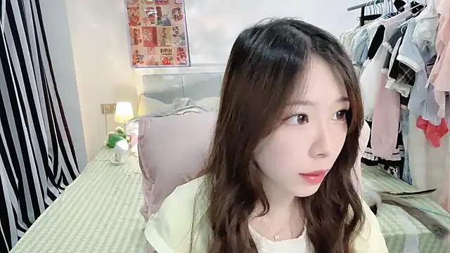 Snapshot of Gardenia-222 chatting on March 2026 11:21:01 AM Gardenia-222 online show from March 2026 11:21:01 AM