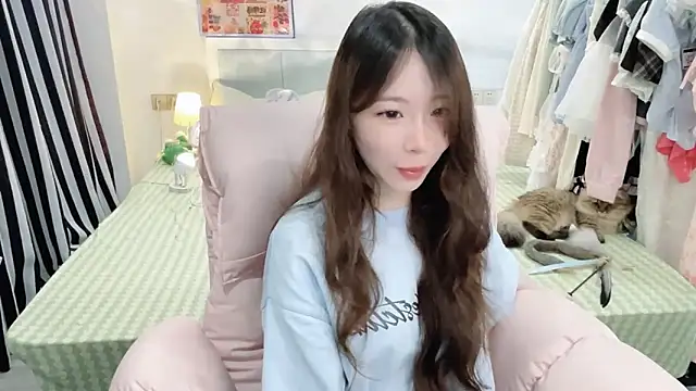 Snapshot of Gardenia-222 chatting on April 2026 01:41:01 PM Gardenia-222 online show from April 2026 01:41:01 PM