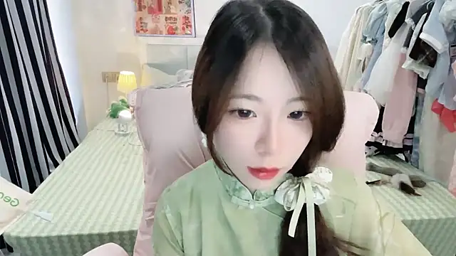 Snapshot of Gardenia-222 chatting on April 2026 08:34:01 AM Gardenia-222 online show from April 2026 08:34:01 AM