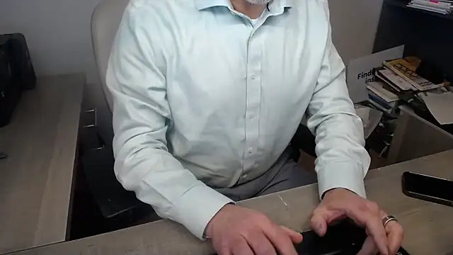 Snapshot of sackstor chatting on April 2026 02:53:01 PM sackstor online show from April 2026 02:53:01 PM