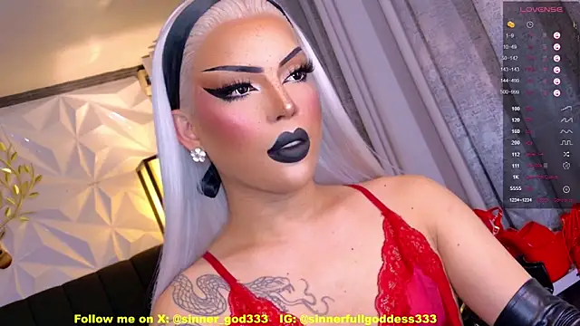 Snapshot of CherryHarper chatting on April 2026 08:34:01 AM CherryHarper online show from April 2026 08:34:01 AM