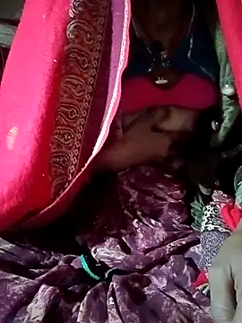 Snapshot of Lona2525 chatting on November 2025 06:52:01 PM Lona2525 online show from November 2025 06:52:01 PM