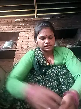 Snapshot of SHMA-77 chatting on October 2025 02:33:01 AM SHMA-77 online show from October 2025 02:33:01 AM