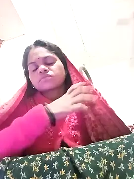 Snapshot of SHMA-77 chatting on November 2025 02:54:01 PM SHMA-77 online show from November 2025 02:54:01 PM