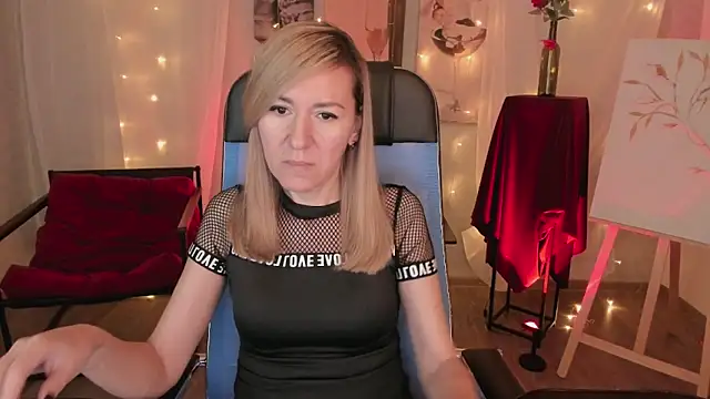 DonnaSmitth online show from March 2026 07:09:01 PM