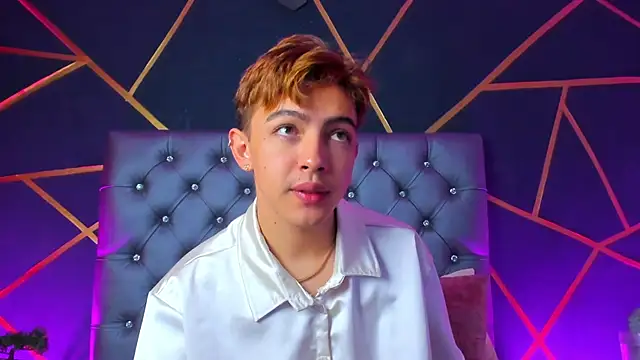 Snapshot of Lian_Miller1_ chatting on November 2025 12:26:01 PM Lian Miller1 online show from November 2025 12:26:01 PM