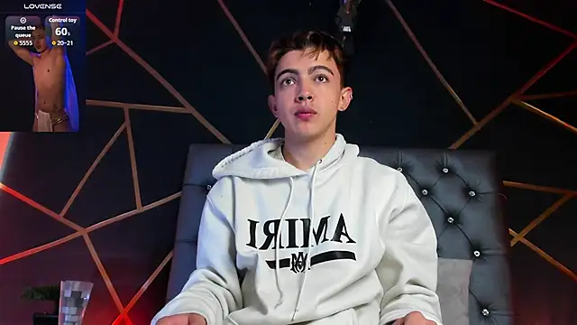 Snapshot of Lian_Miller1_ chatting on December 2025 12:21:02 PM Lian Miller1 online show from December 2025 12:21:02 PM