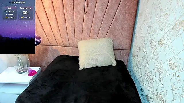 Issa Milf   online show from October 2025 12:59:02 PM