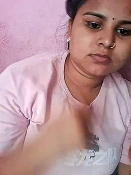 Snapshot of Mamta-Thakur chatting on November 2025 07:10:02 AM Mamta-Thakur online show from November 2025 07:10:02 AM