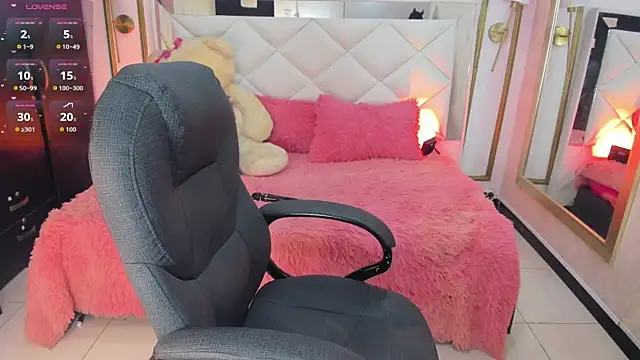 i kristi online show from February 2026 08:40:01 PM