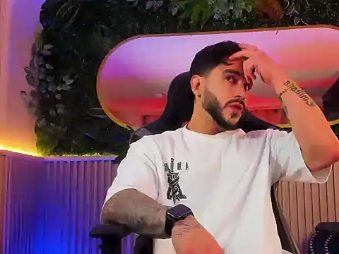 Dante Dimarco online show from November 2025 10:30:02 PM