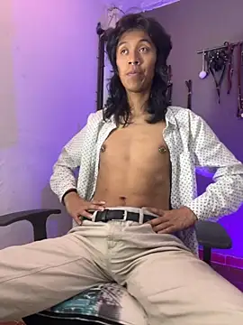 MadamLeRouge online show from November 2025 12:43:02 AM